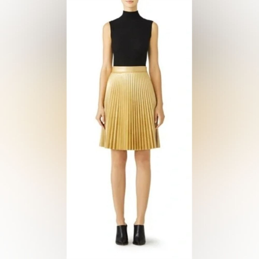 Slate & Willow Gold Faux Leather Pleated Skirt size 10